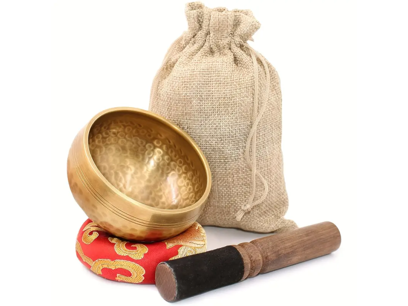 Set Bol tibetan cantator prelucrat manual, VeliumCraft, originar Himalaya, percutor 2 capete, din lemn si piele, perna cusuta manual, pentru purificare spirituala si meditatie, rosu Set Bol tibetan cantator prelucrat manual, VeliumCraft, originar Himalaya, percutor 2 capete, din lemn si piele, perna cusuta manual, pentru purificare spirituala si meditatie, rosu