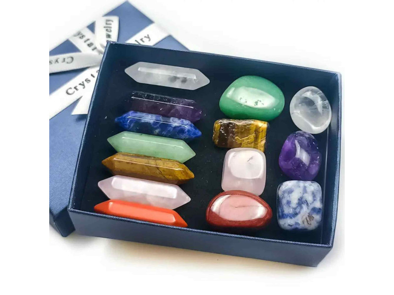 Mini set de cristale vindecatoare cu 14 cristale - Include 7 pietre naturale polisate si 7 turnuri cu dublu varf din cristale