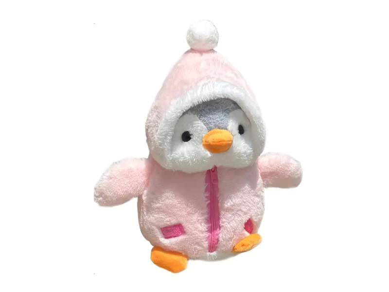Pinguin de plus, VeliumCraft, 25 cm, cu hainute dragut, moale la atingere, roz